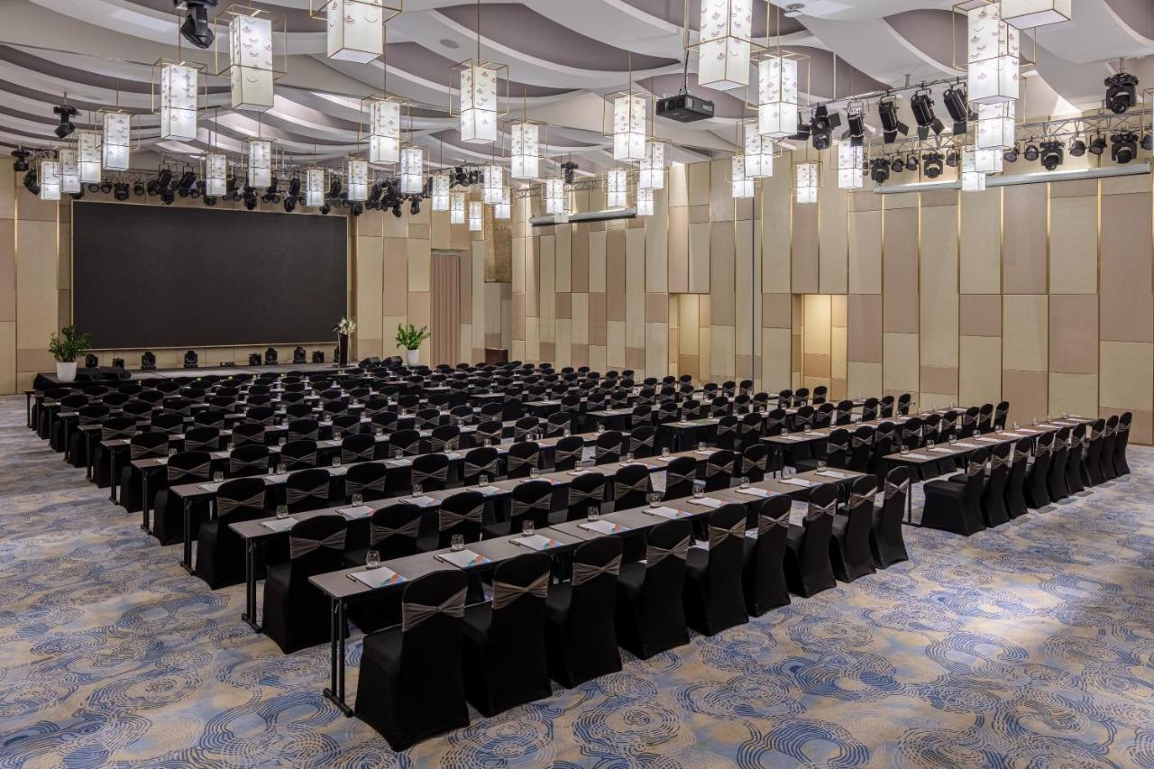 Melia Vinpearl Hue Hotel Kültér fotó The Grand Ballroom