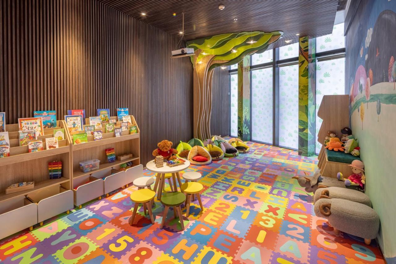 Melia Vinpearl Hue Hotel Kültér fotó Kids Club