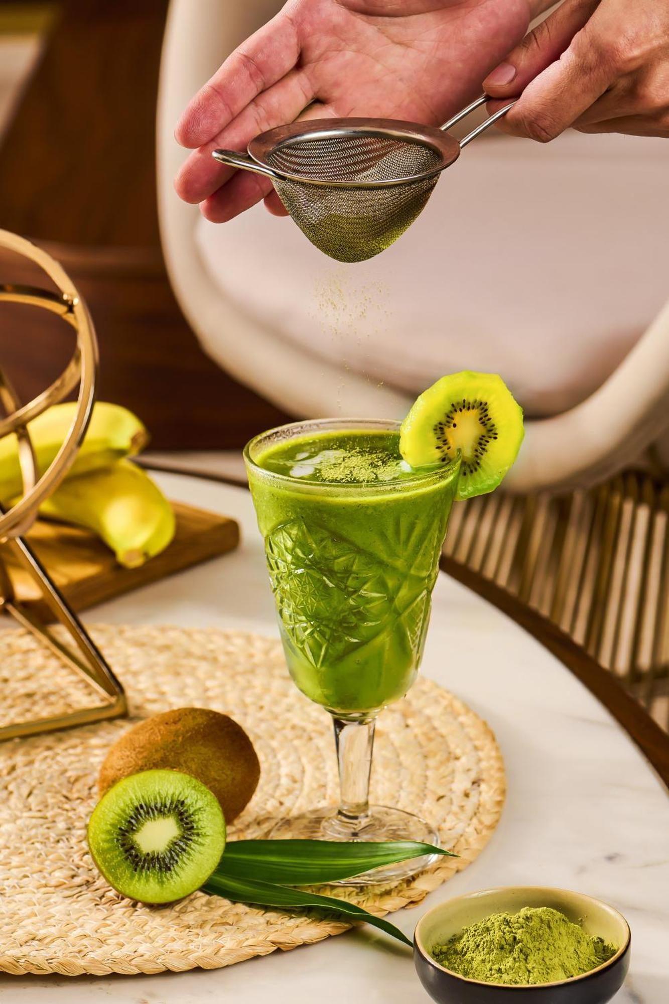 Melia Vinpearl Hue Hotel Kültér fotó A green smoothie